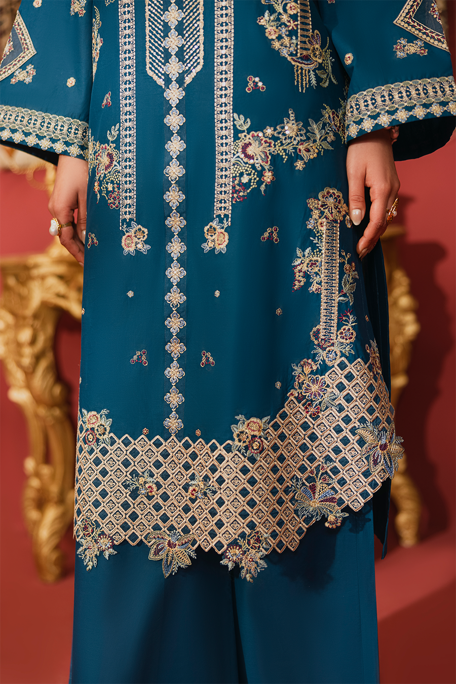 Ava – Embroidered Luxury Pret (3PC)