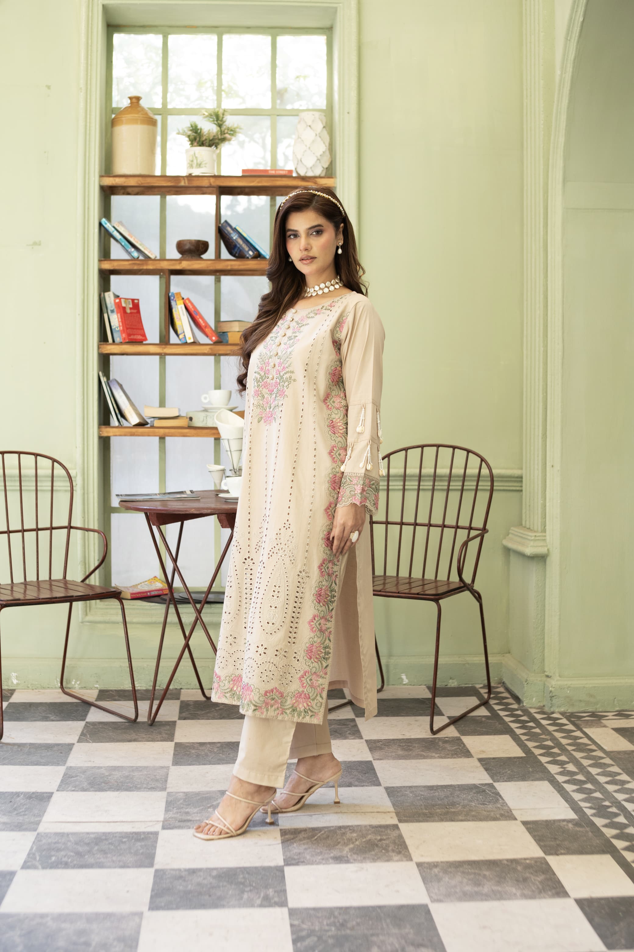 GulNoor-Ivory beige Embroidered suit (3pc)