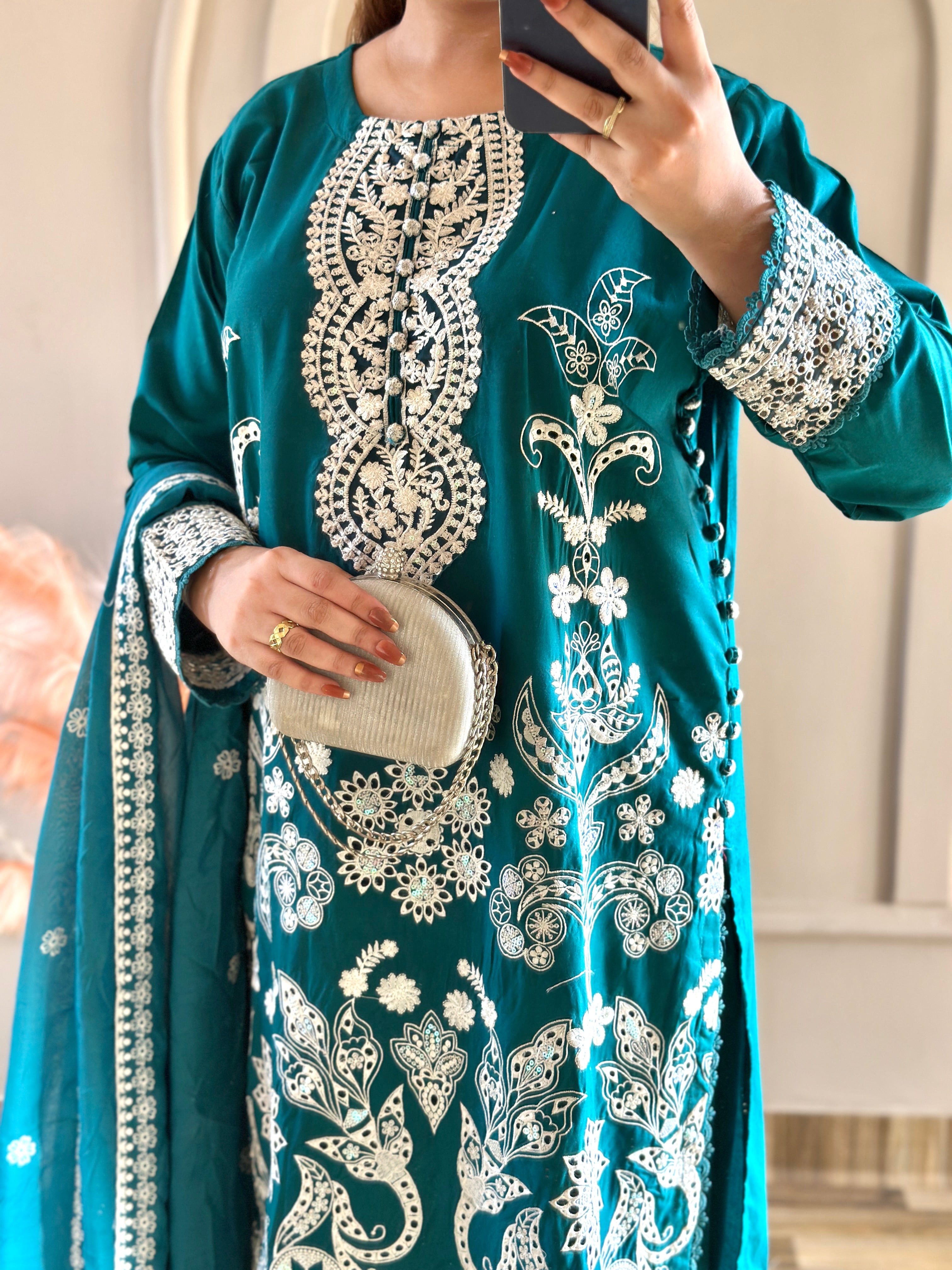 Mahnoor (Bottle Green) - 3Pc