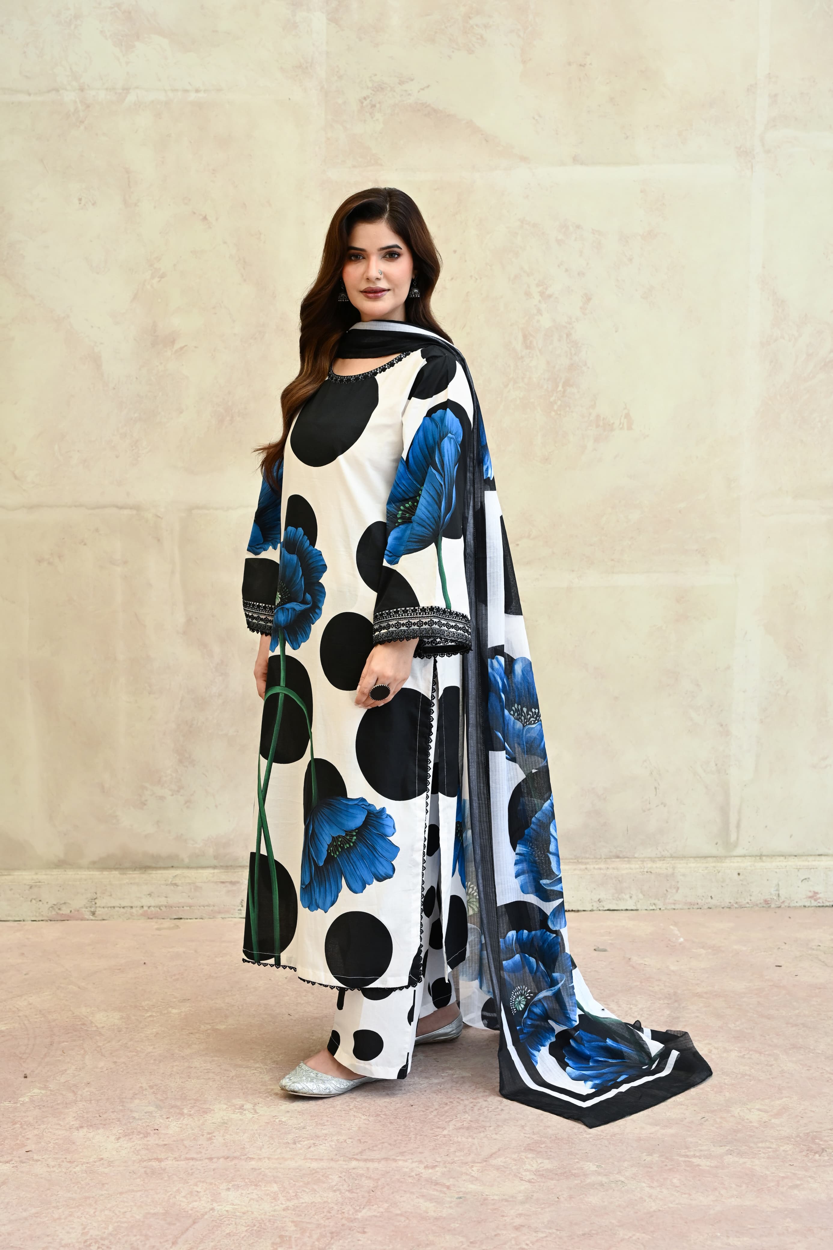 Adaa- White (Embroidered) - 3Pc