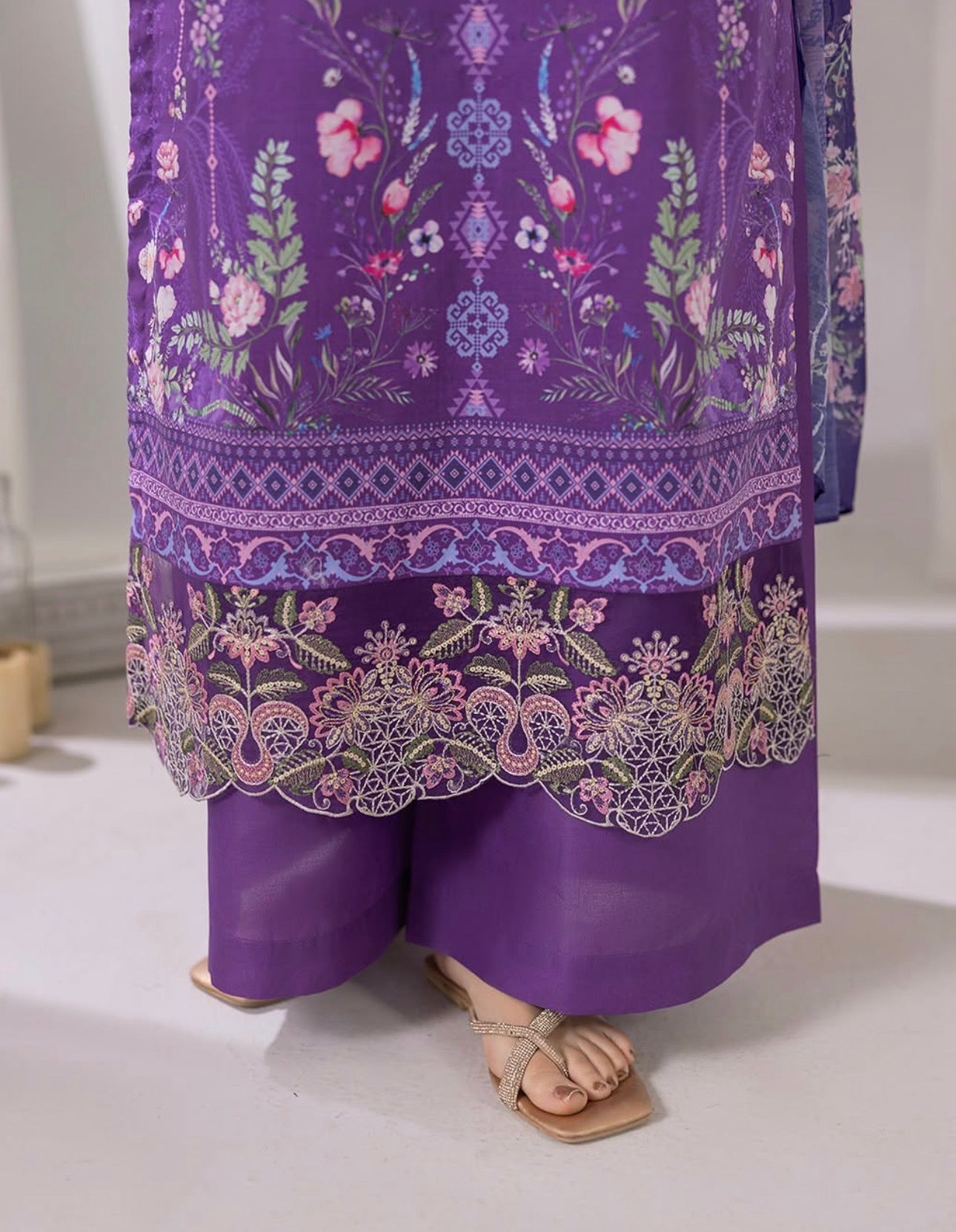 Fleur (Embroidered ) - 3Pc