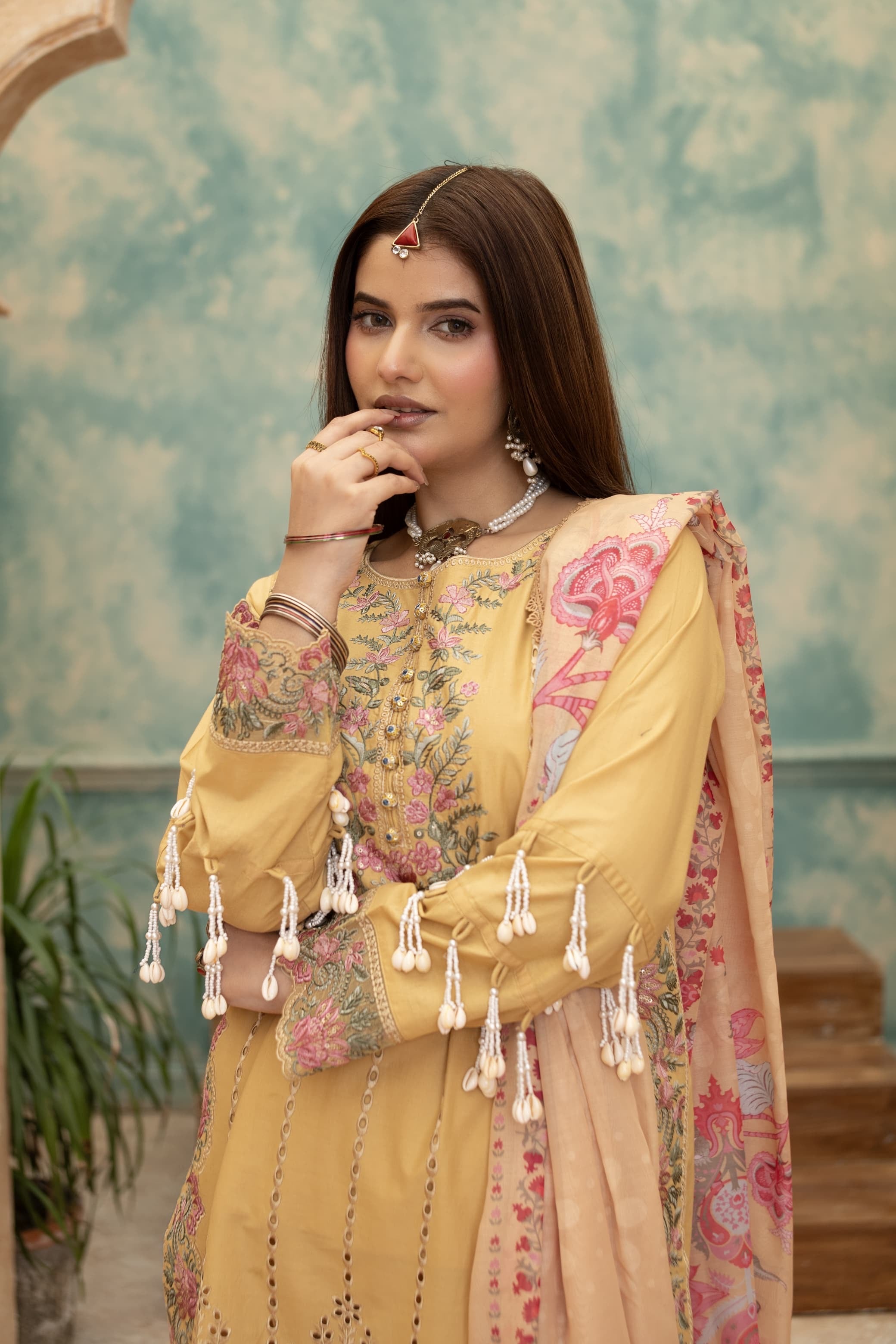 GulNoor-Butter lemon Embroidered Pret (3 pc)