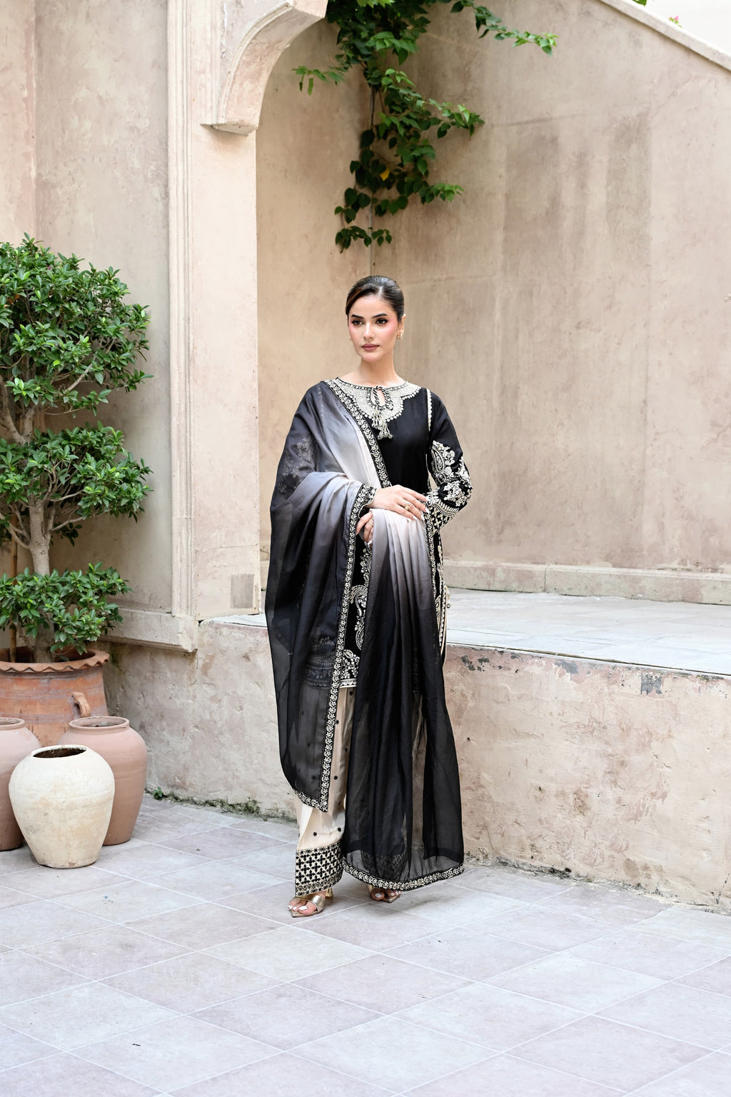 Rosalie - Black(Embroidered) - 3Pc