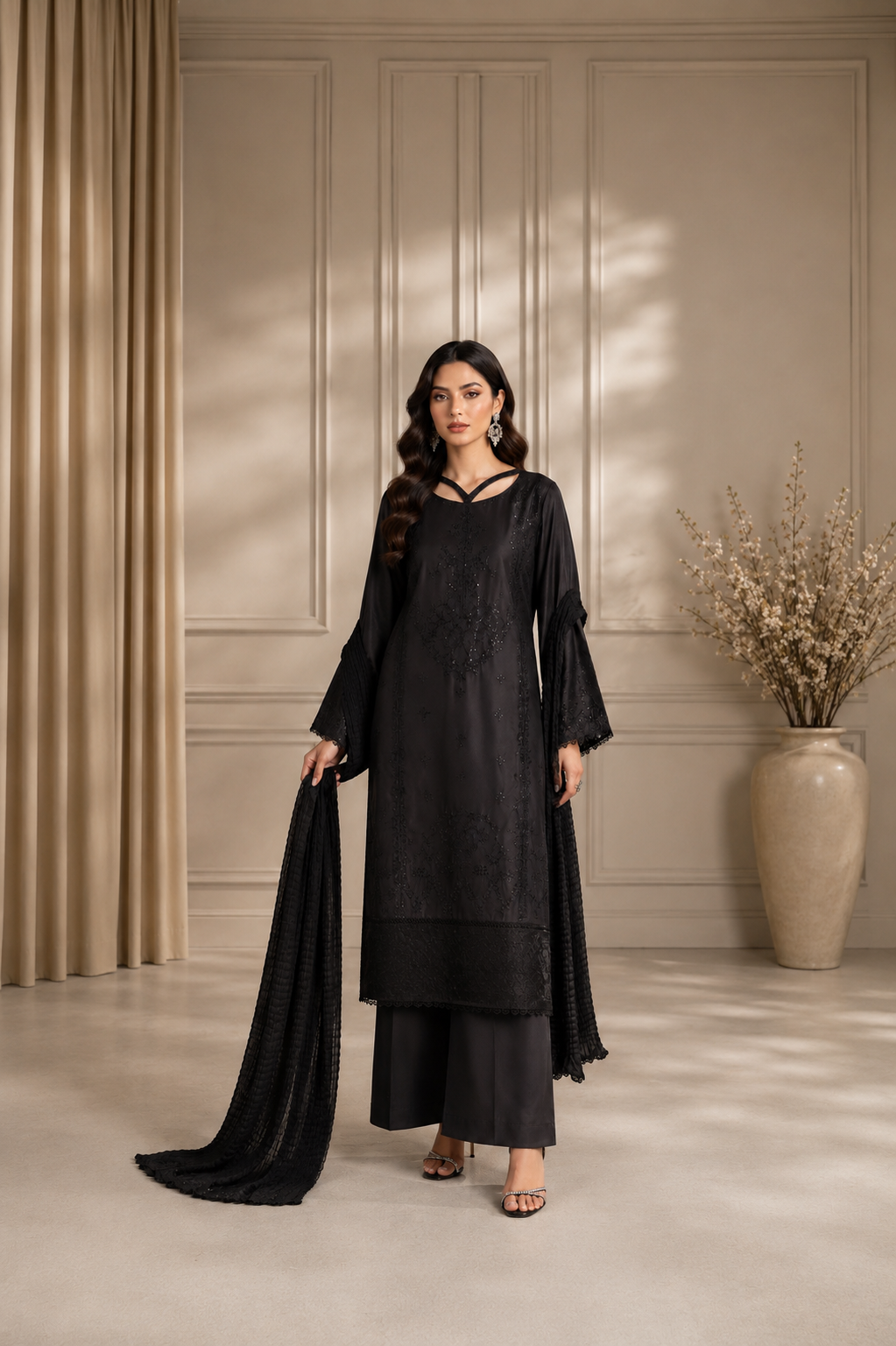 Siyah gul (Embroidered) - 3Pc