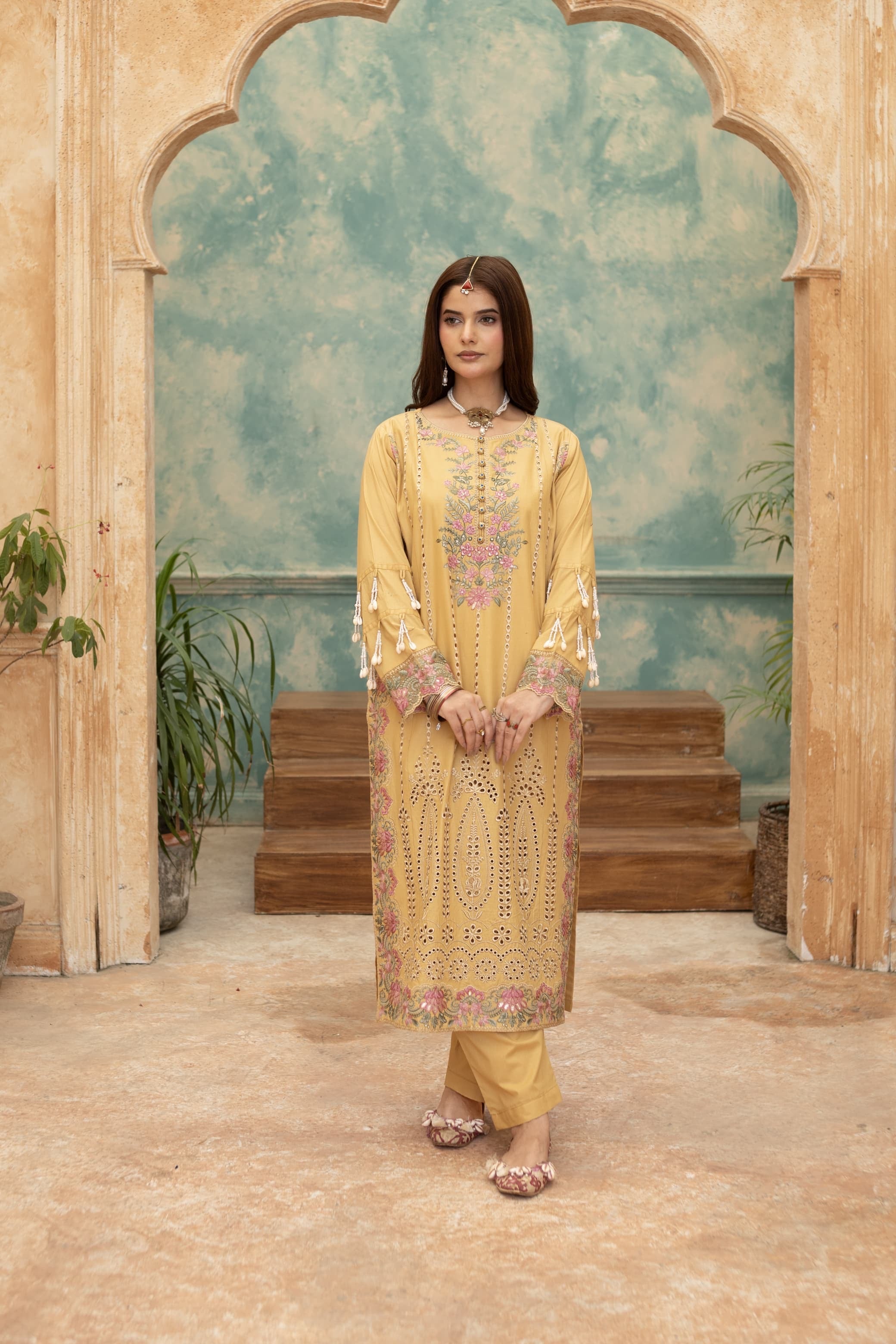 GulNoor-Butter lemon Embroidered Pret (3 pc)