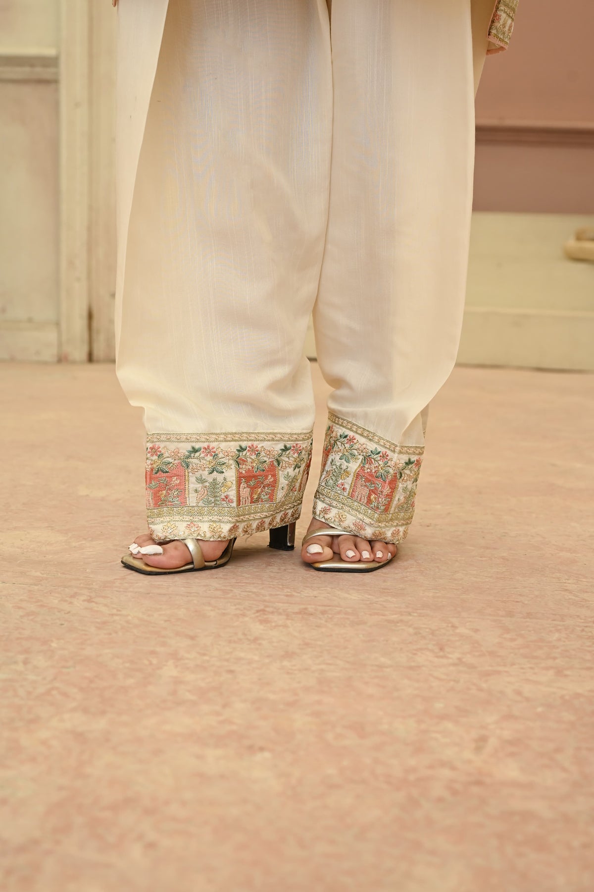 Seline -beige(Embroidered) - 3Pc