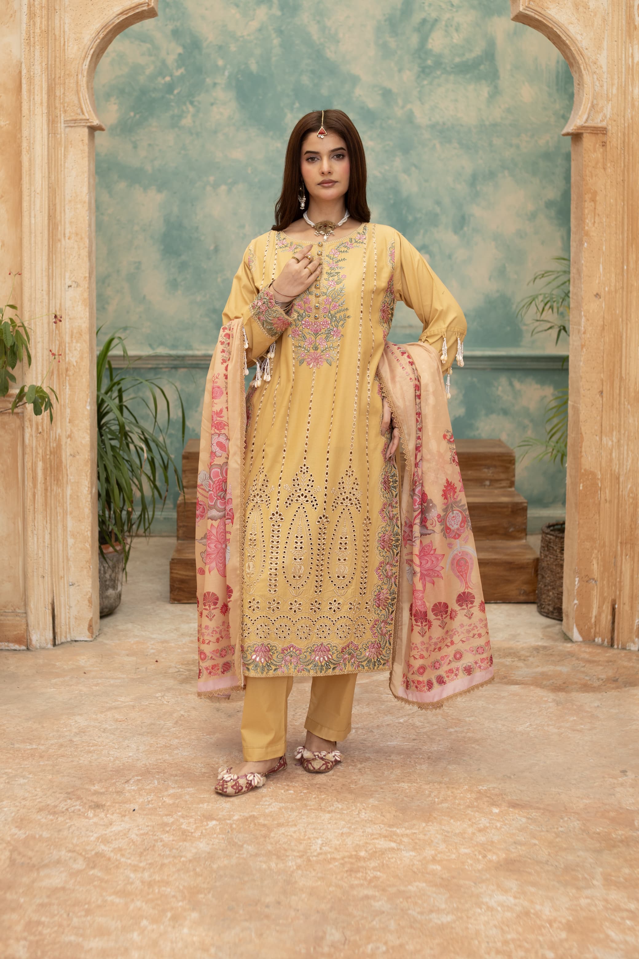 GulNoor-Butter lemon Embroidered Pret (3 pc)