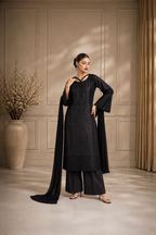 Siyah gul (Embroidered) - 3Pc