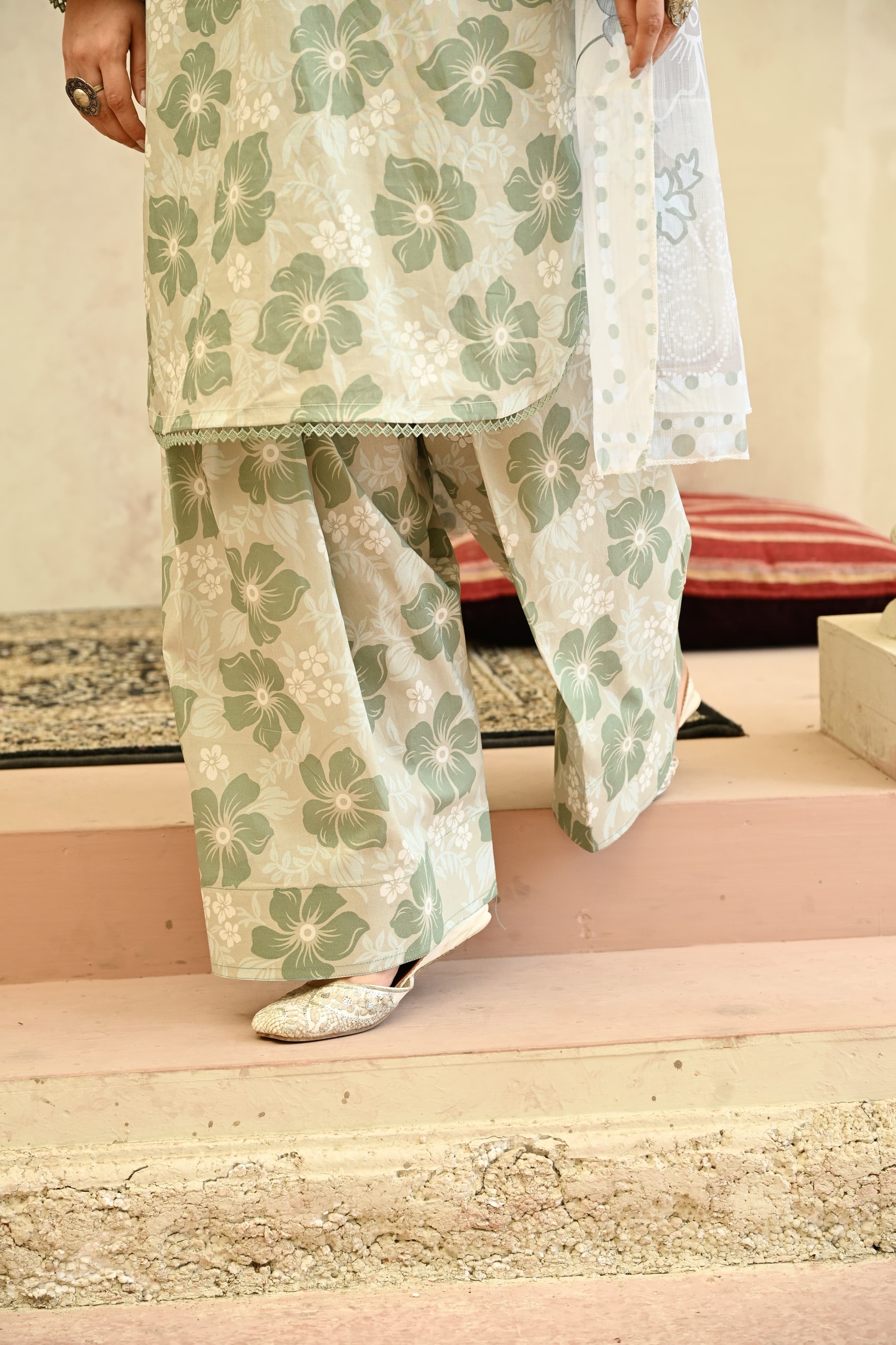 Abeer-e-Gul- Pistachio Pearl (Embroidered) - 3Pc
