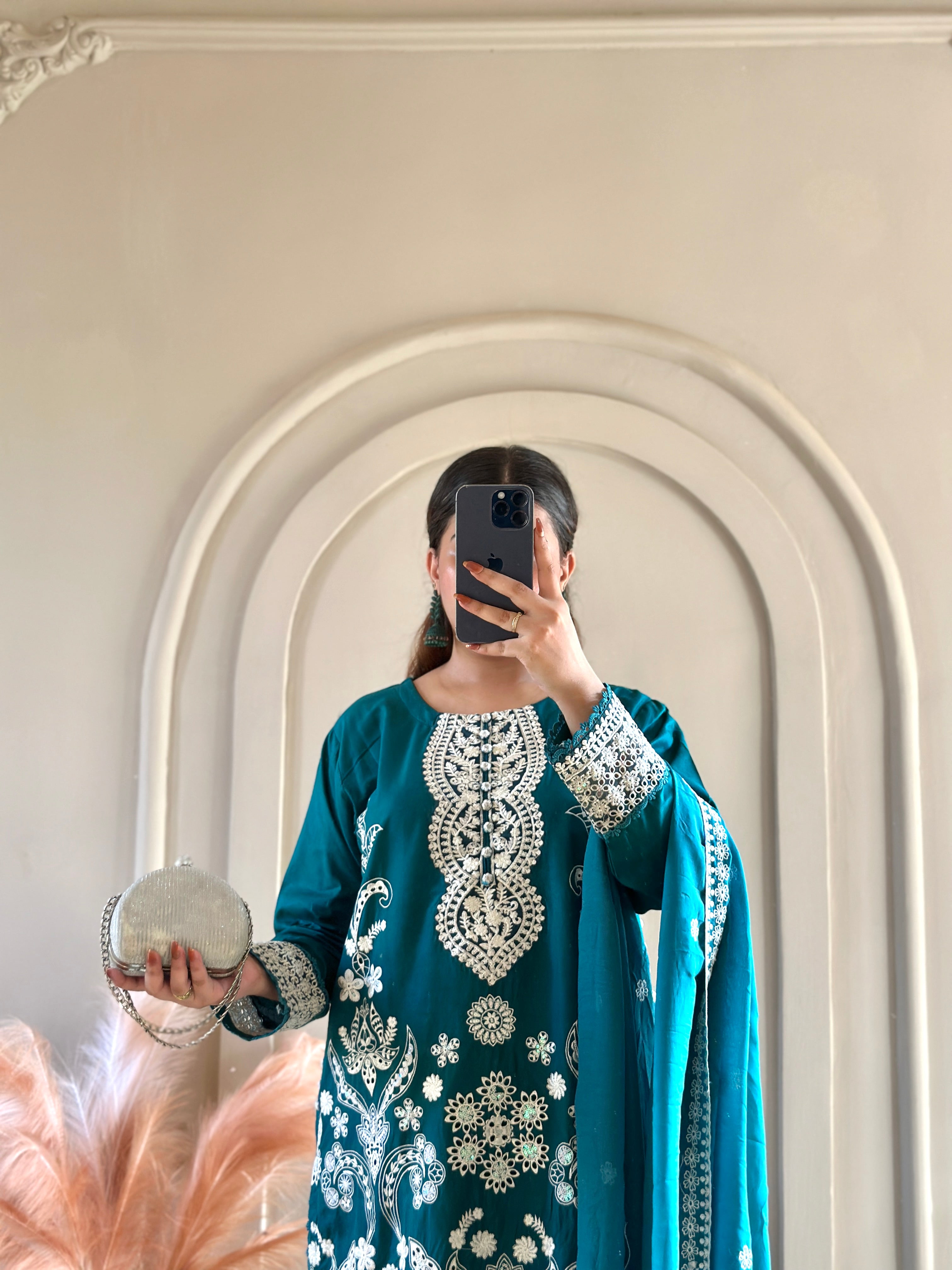 Mahnoor (Bottle Green) - 3Pc