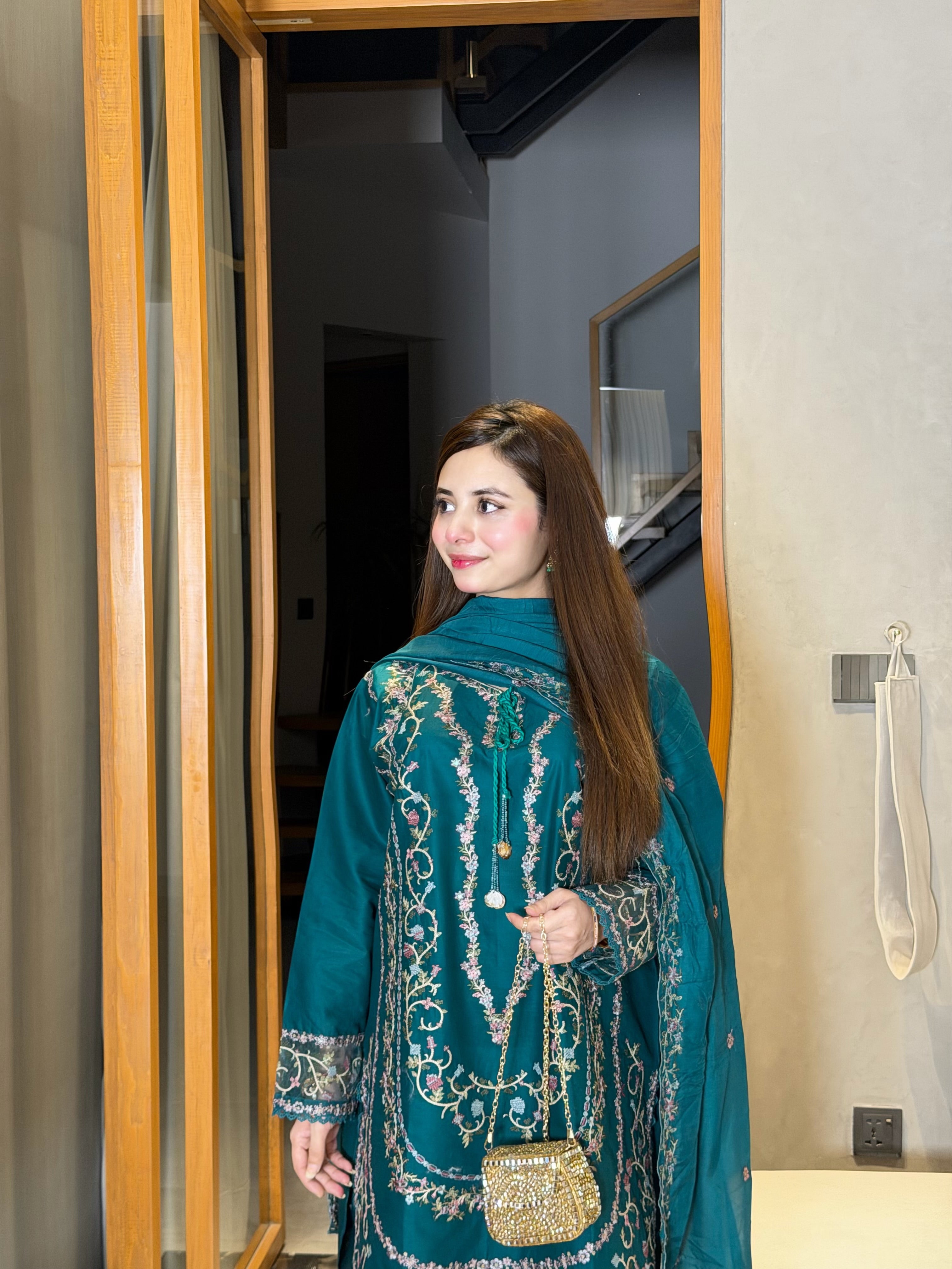 Dastaan- 3Pc Embroidered