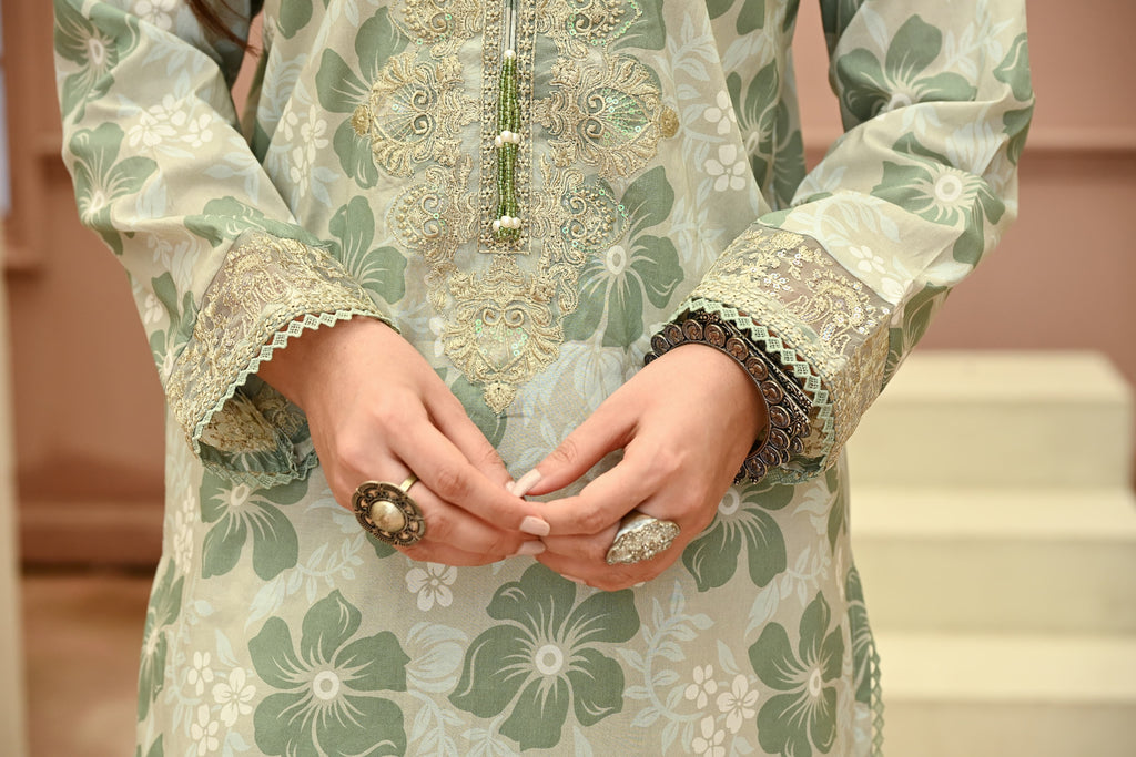 Abeer-e-Gul- Pistachio Pearl (Embroidered) - 3Pc