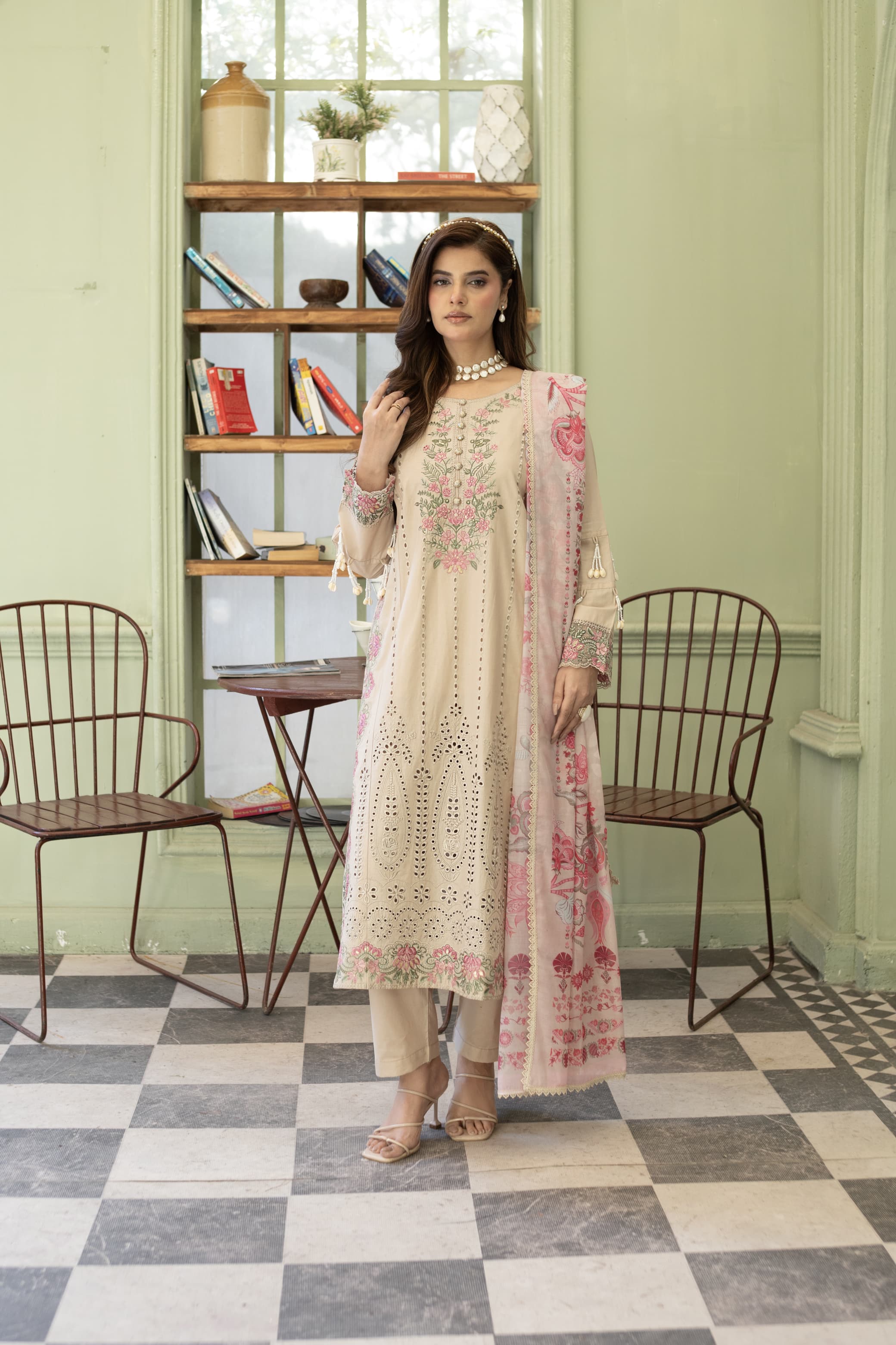GulNoor-Ivory beige Embroidered suit (3pc)