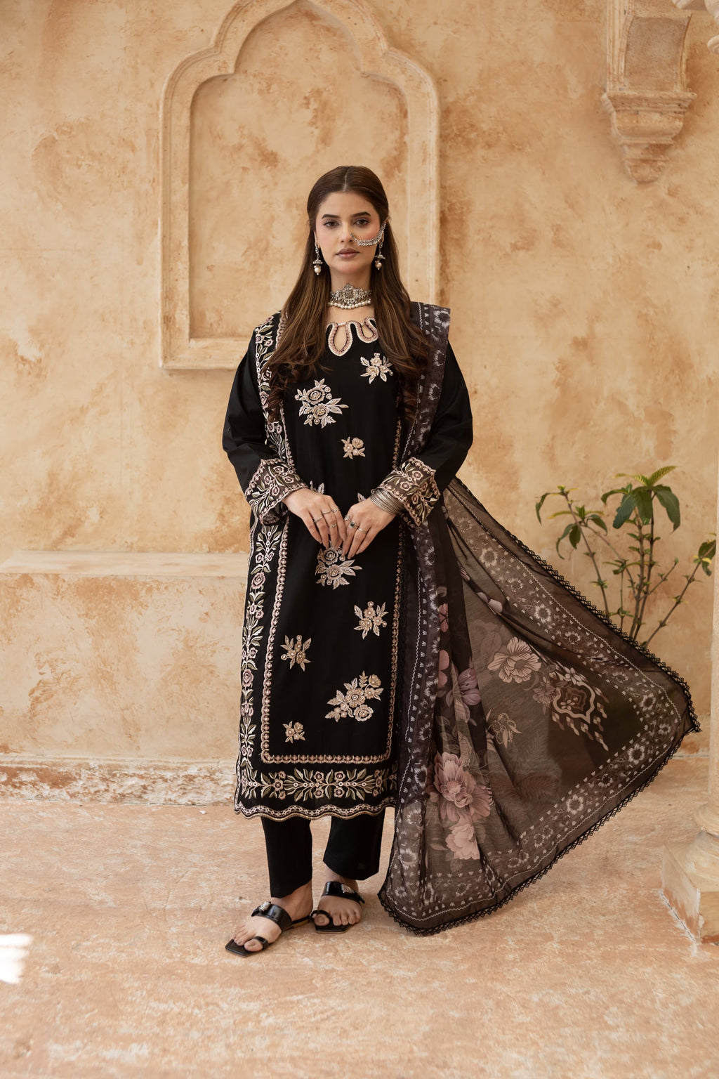 Meher-Black Embroidered Pret (3 pc)
