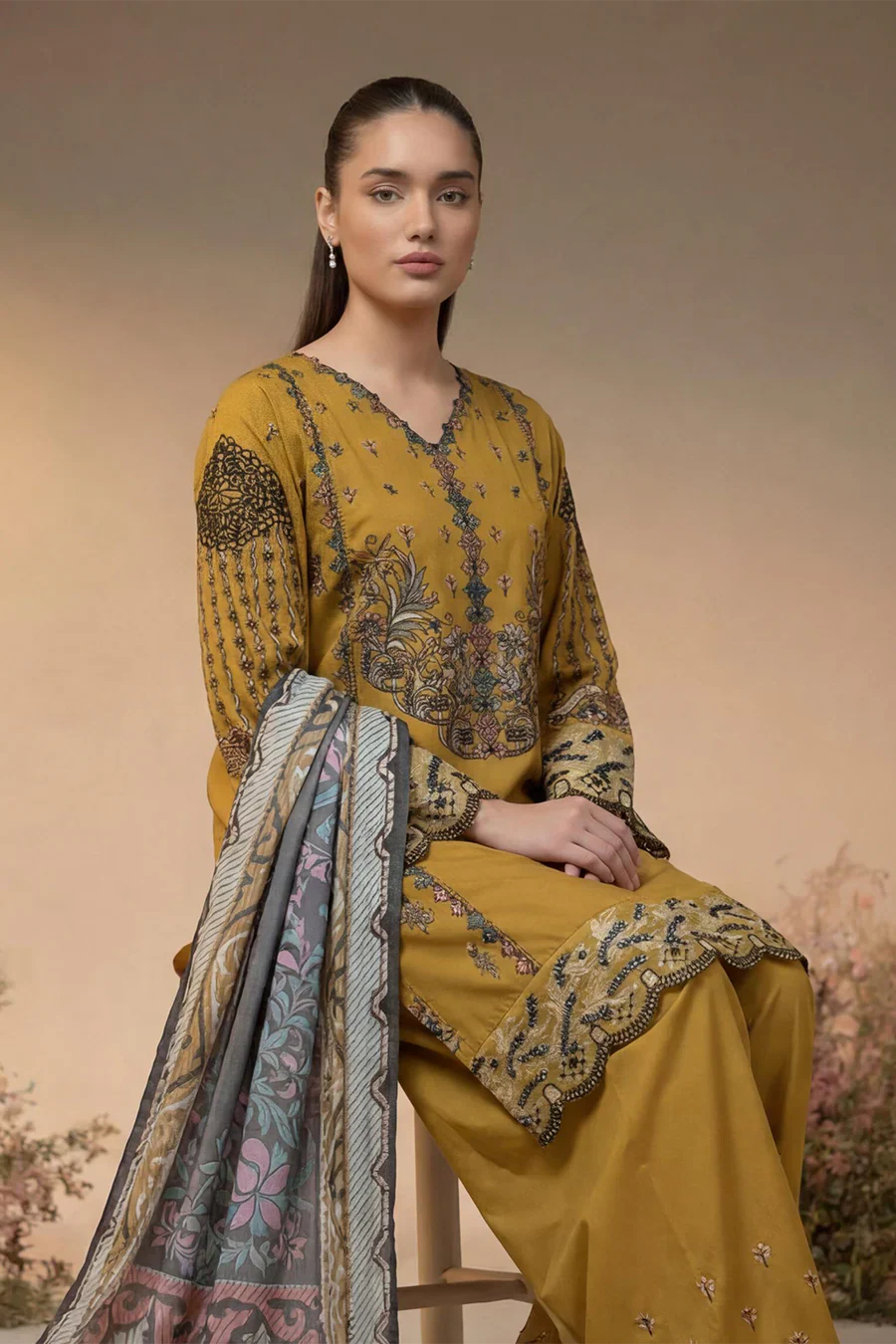 Reem- Luxury embroidered pret (3pc)