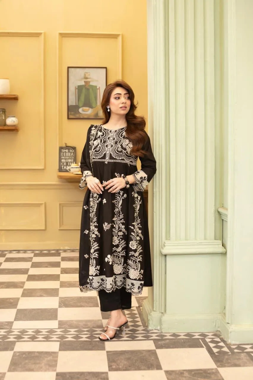 Flowy (Black) - 3Pc