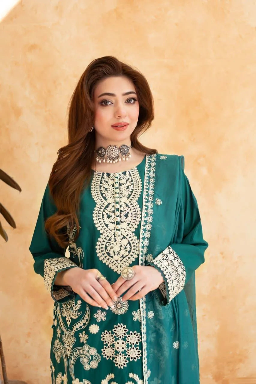 Mahnoor (Bottle Green) - 3Pc