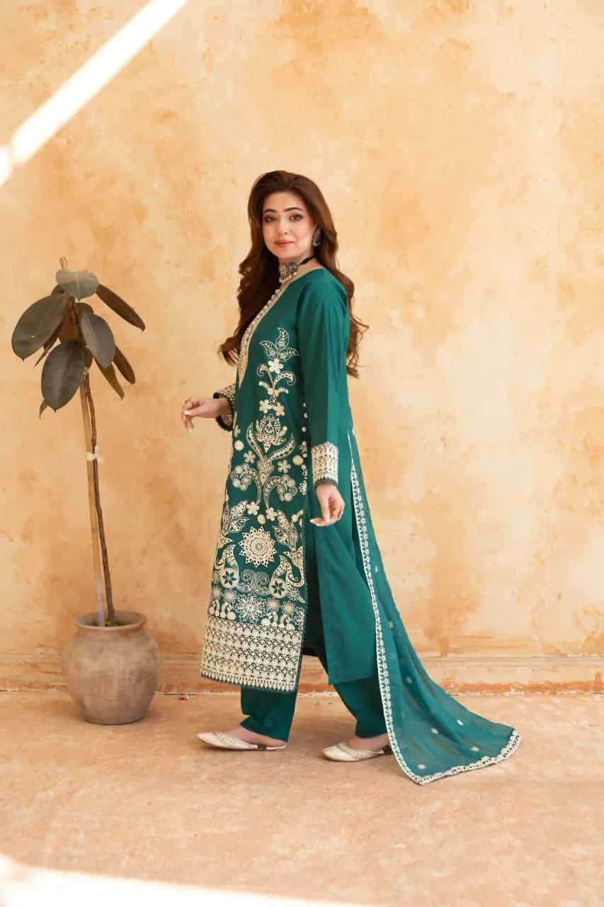 Mahnoor (Bottle Green) - 3Pc