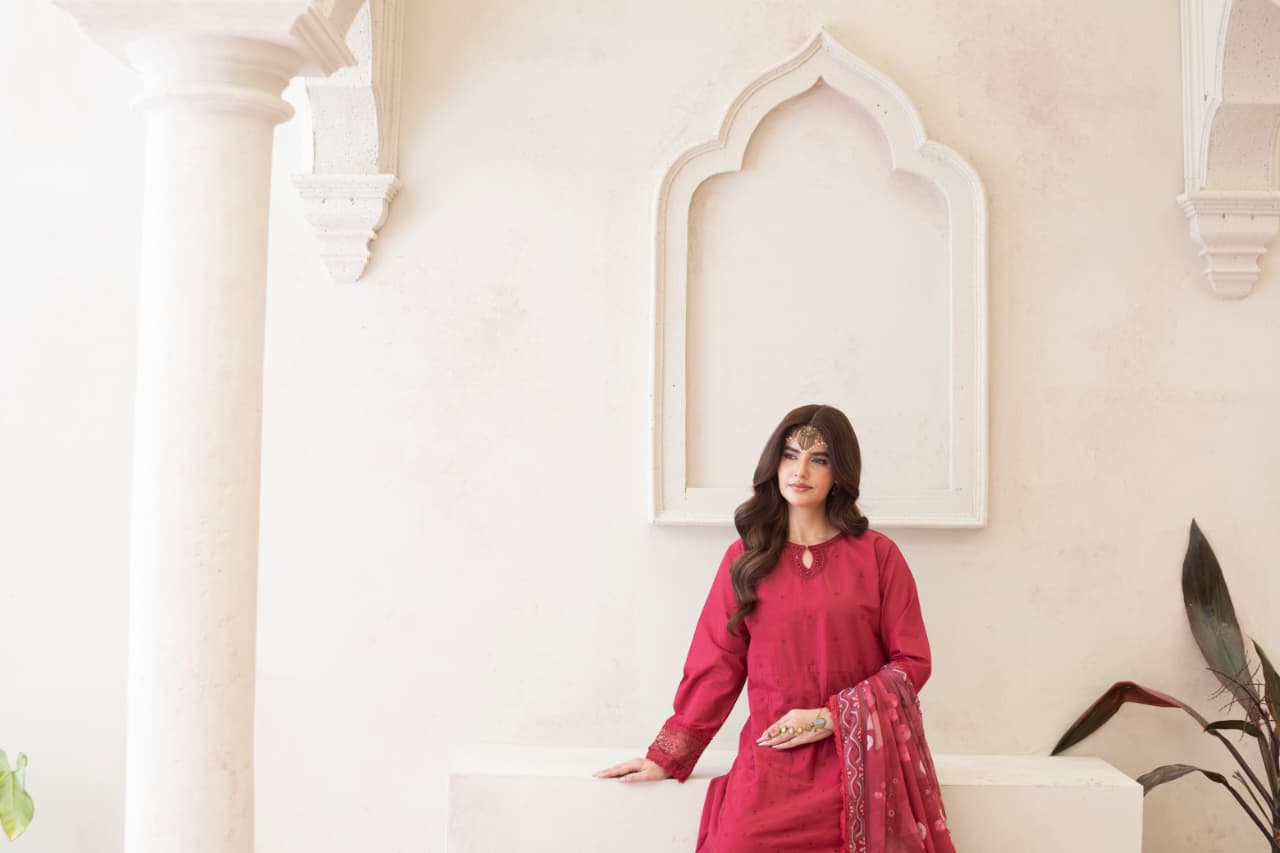Baharaa (Crimson red) - 3Pc