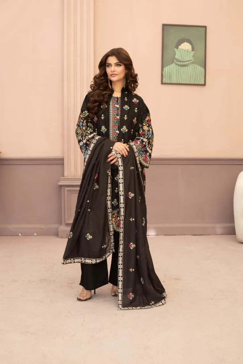 ELARA (Black) - 4Pc
